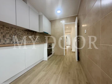 Apartamento T2 para Venda em Alto do Seixalinho, Santo André e Verderena