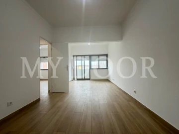 Apartamento T2 para Venda em Alto do Seixalinho, Santo André e Verderena