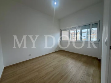 Apartamento T2 para Venda em Alto do Seixalinho, Santo André e Verderena