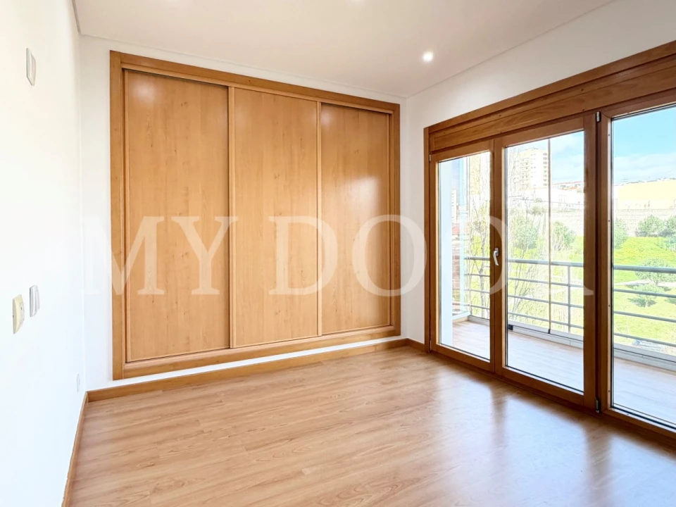 Apartamento T3 para Venda em Odivelas Foto 19