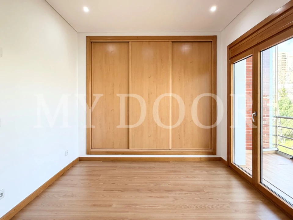 Apartamento T3 para Venda em Odivelas Foto 21