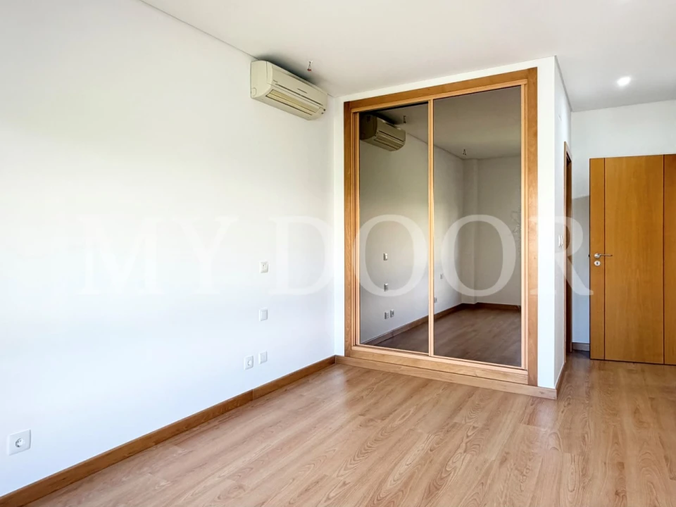 Apartamento T3 para Venda em Odivelas Foto 29