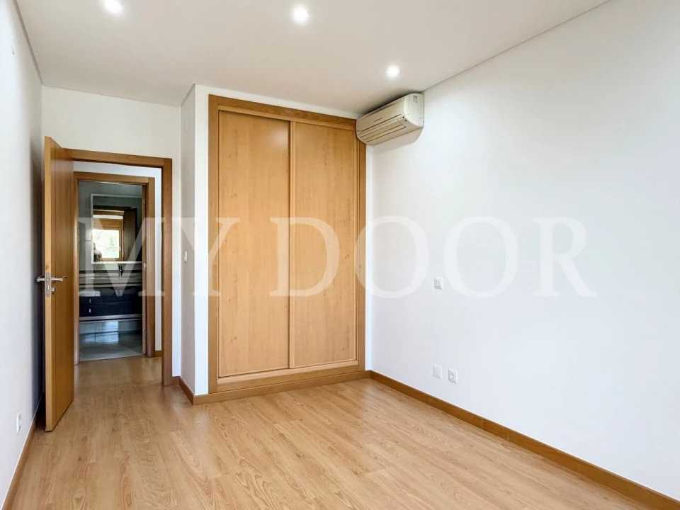 Apartamento T3 para Venda em Odivelas Foto 36