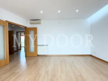 Apartamento T3 para Venda em Odivelas