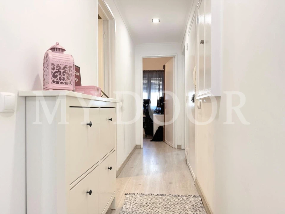 Apartamento T2 para Venda em Moscavide e Portela Foto 3