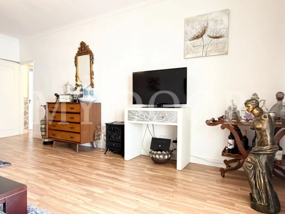 Apartamento T2 para Venda em Santa Iria de Azoia, São João da Talha e Bobadela Foto 5
