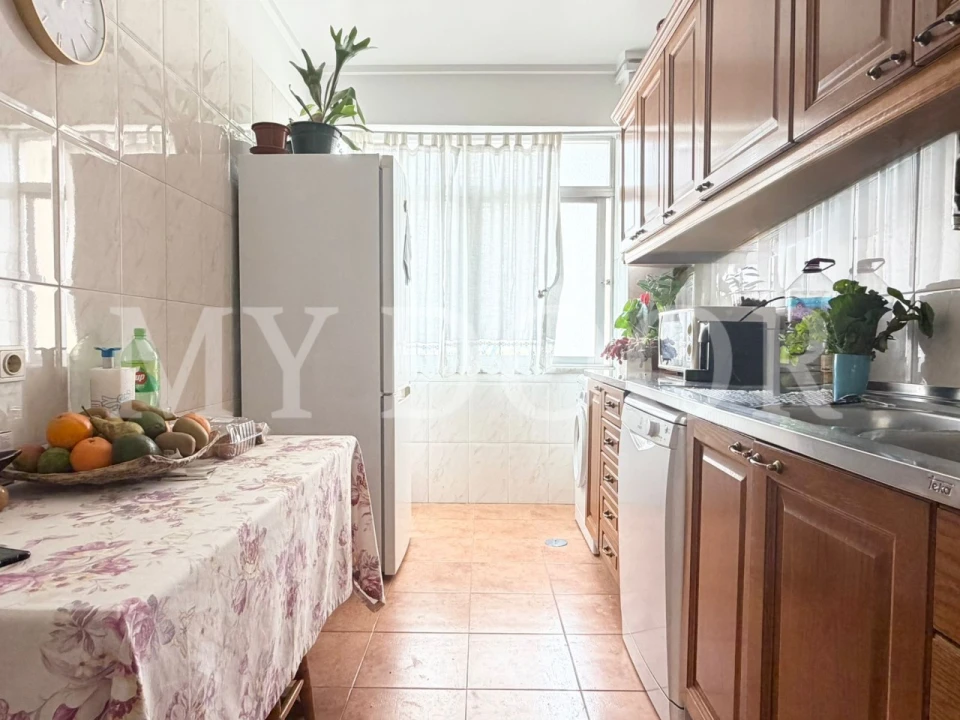 Apartamento T2 para Venda em Santa Iria de Azoia, São João da Talha e Bobadela Foto 17