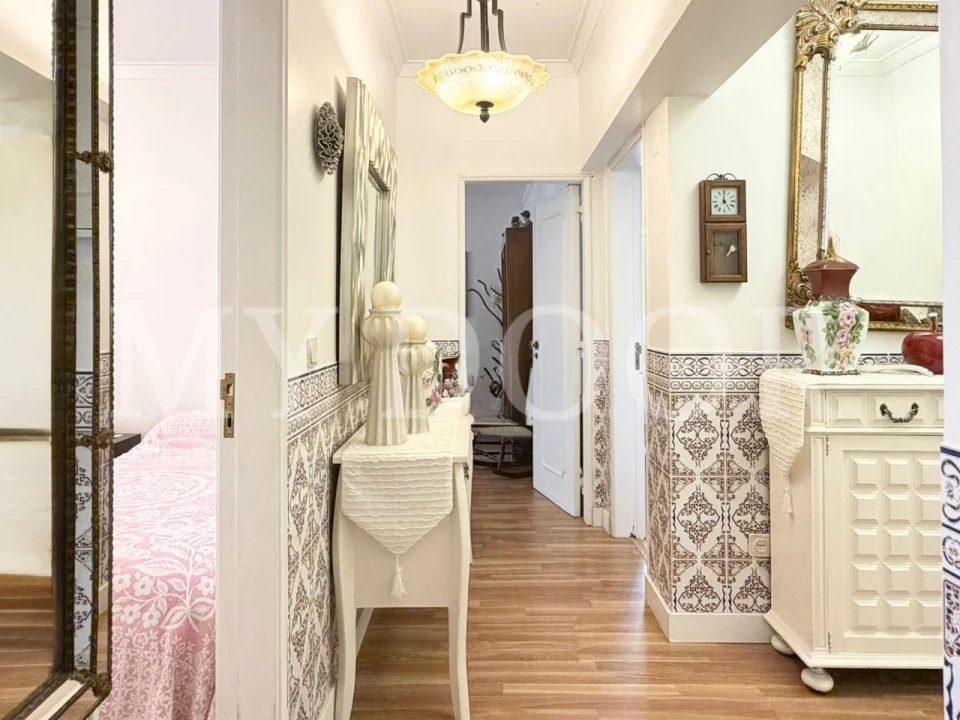 Apartamento T2 para Venda em Santa Iria de Azoia, São João da Talha e Bobadela Foto 35