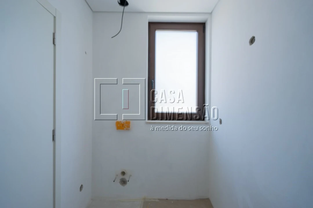Moradia T3 para Venda em Charneca de Caparica e Sobreda Foto 10