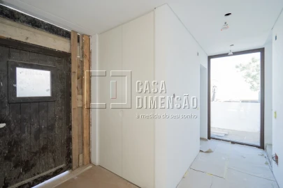 Moradia T3 para Venda em Charneca de Caparica e Sobreda