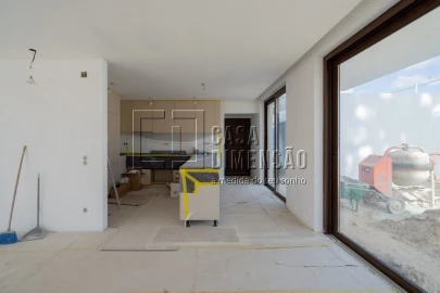 Moradia T3 para Venda em Charneca de Caparica e Sobreda