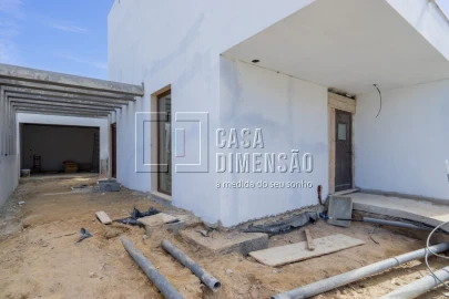 Moradia T3 para Venda em Charneca de Caparica e Sobreda