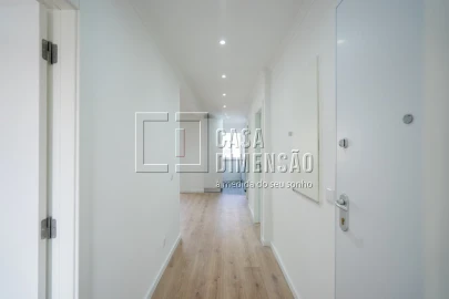 Apartamento T2 para Venda em Odivelas