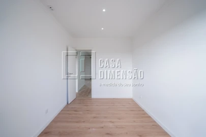 Apartamento T2 para Venda em Odivelas