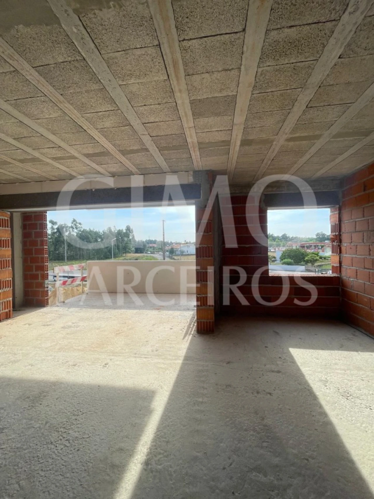 Apartamento T2 para Venda em Oliveira do Bairro Foto 12
