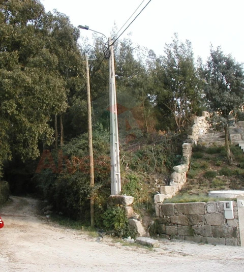 Terreno para Venda em Guilhabreu