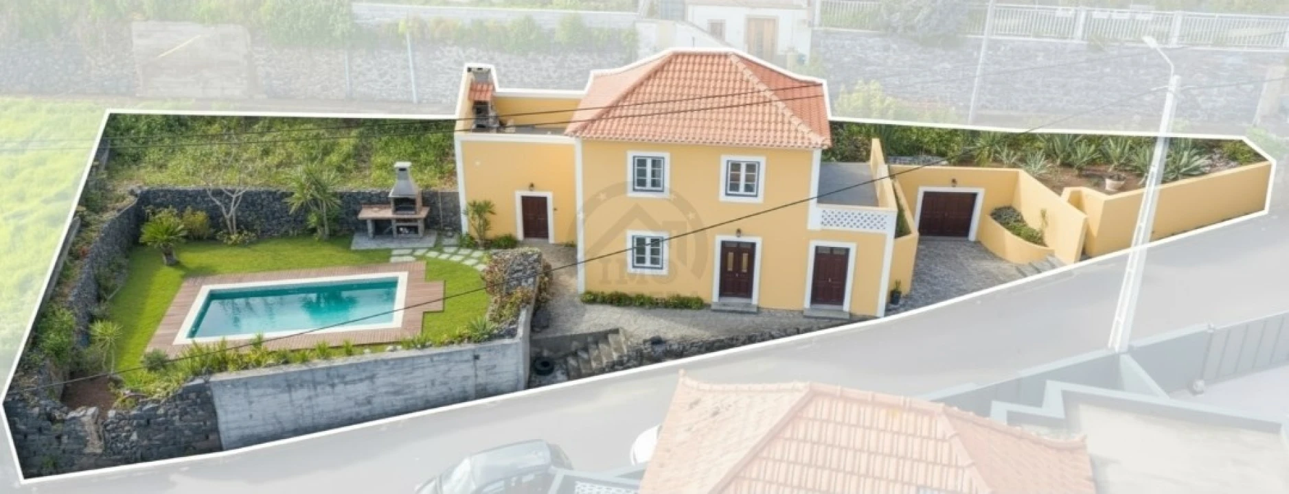 Moradia T2 para Venda em Canhas Foto 1
