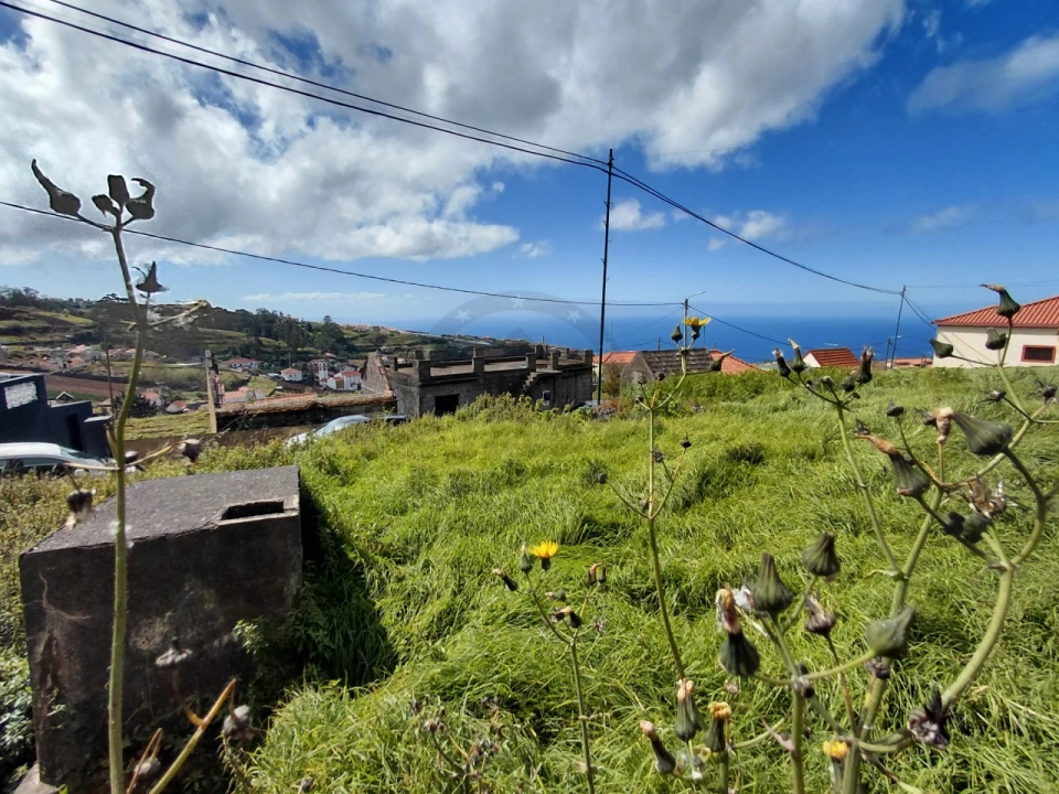 Moradia T2 para Venda em Canhas Foto 12
