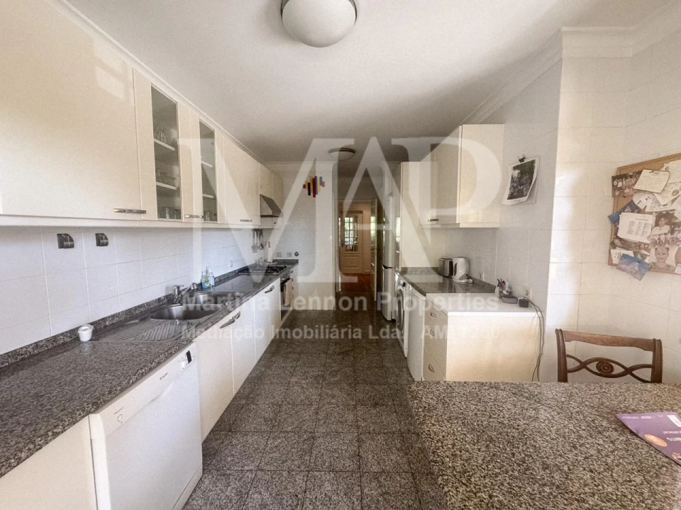Apartamento T3 para Venda em Cascais e Estoril Foto 15