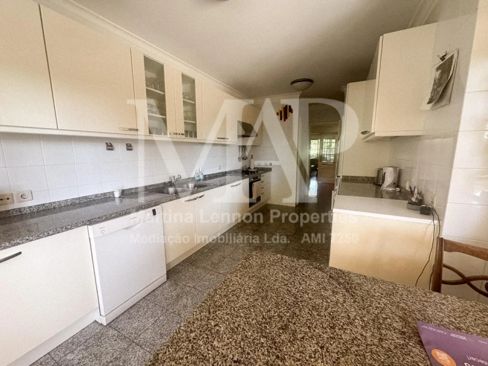 Apartamento T3 para Venda em Cascais e Estoril Foto 16