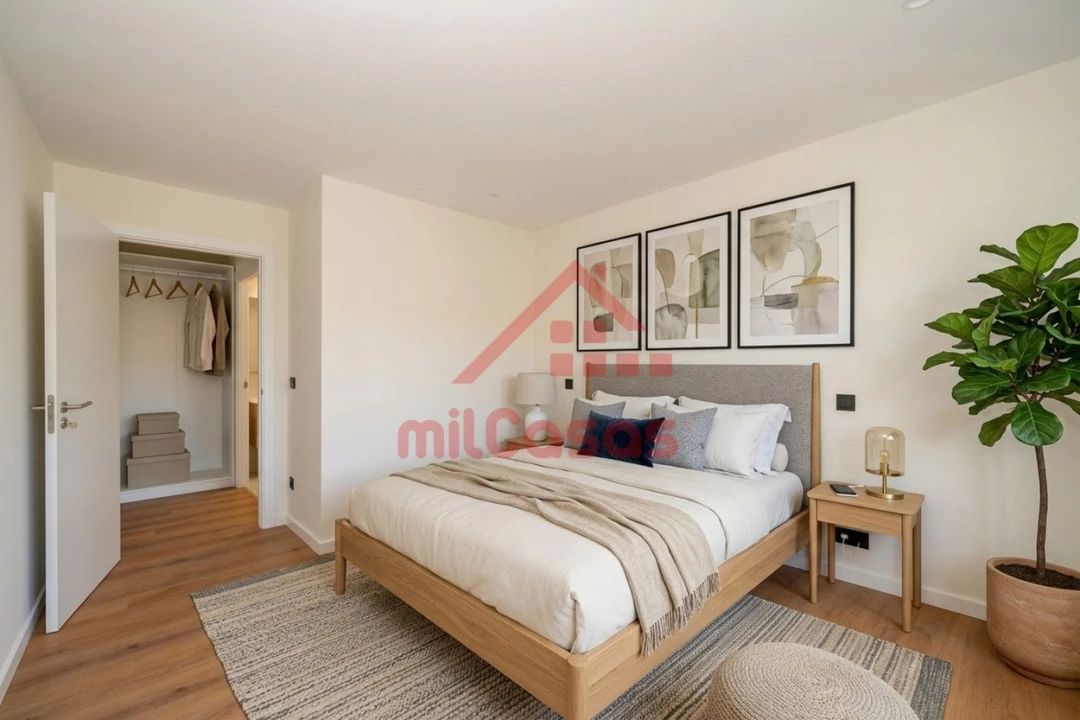Apartamento T2 para Arrendamento em Santa Maria, São Pedro e Matacães Foto 20