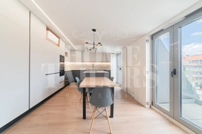 Apartamento T3 para Venda em Alcantara