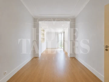 Apartamento T3 para Venda em Avenidas Novas