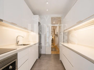 Apartamento T3 para Venda em Avenidas Novas