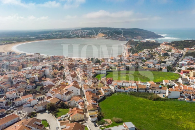 Moradia T5 para Venda em São Martinho do Porto Foto 3