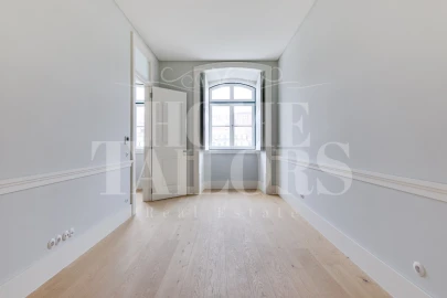 Apartamento T2 para Venda em Santa Maria Maior