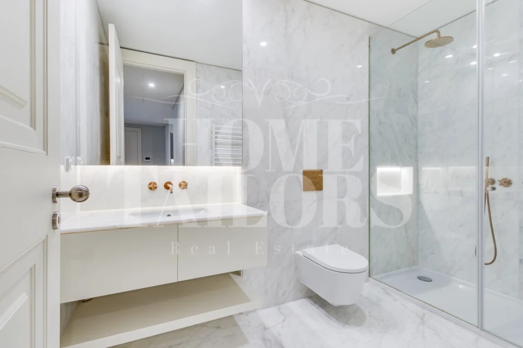 Apartamento T2 para Venda em Santa Maria Maior Foto 17