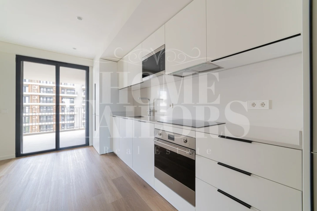 Apartamento T4 para Arrendamento em Algés, Linda-A-Velha e Cruz Quebrada-Dafundo Foto 11