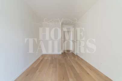 Apartamento T4 para Arrendamento em Algés, Linda-A-Velha e Cruz Quebrada-Dafundo