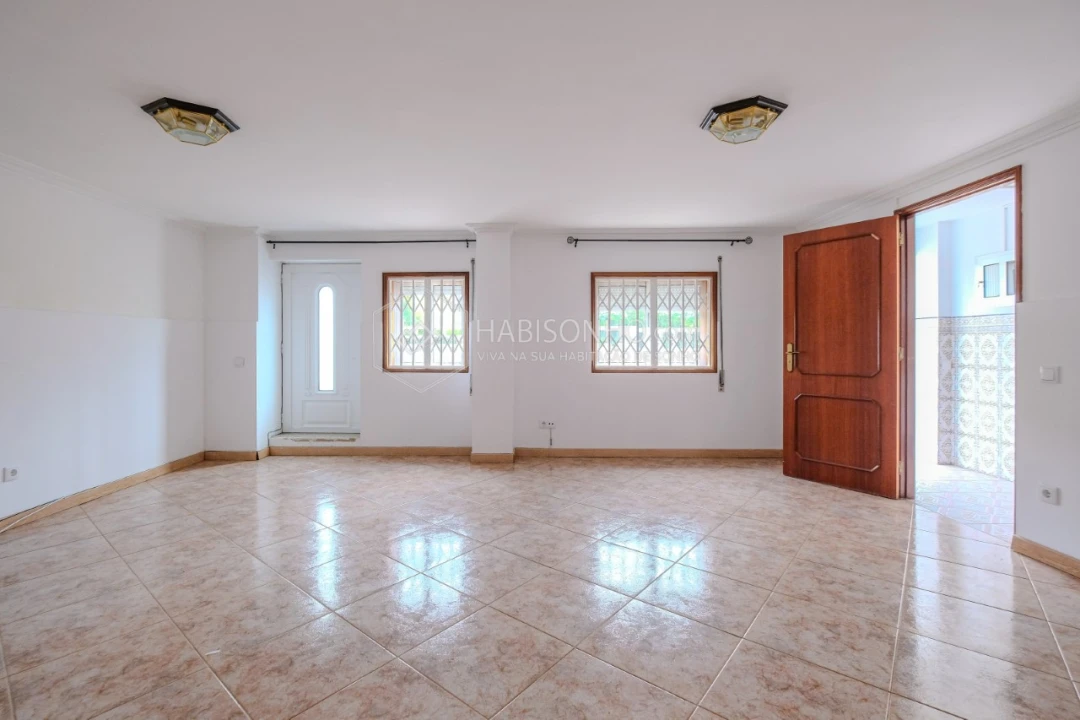 Moradia T3 para Venda em Silvalde Foto 7