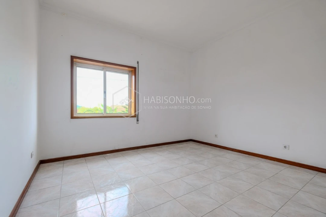 Moradia T3 para Venda em Silvalde Foto 10