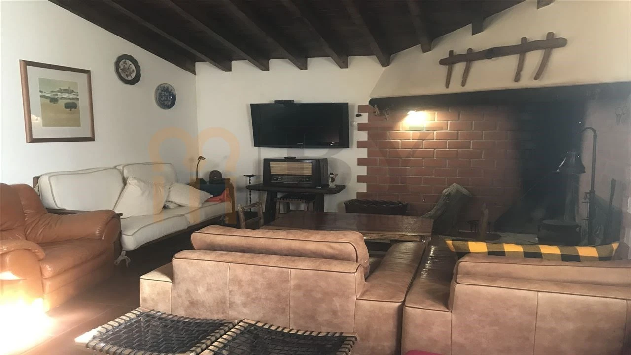Moradia T6 para Venda em Mertola Foto 10