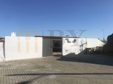 Moradia T6 para Venda em Mertola