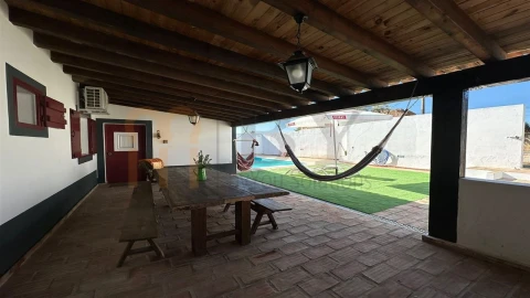 Moradia T6 para Venda em Mertola