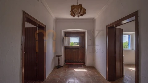 Moradia T8 para Venda em Albernoa e Trindade