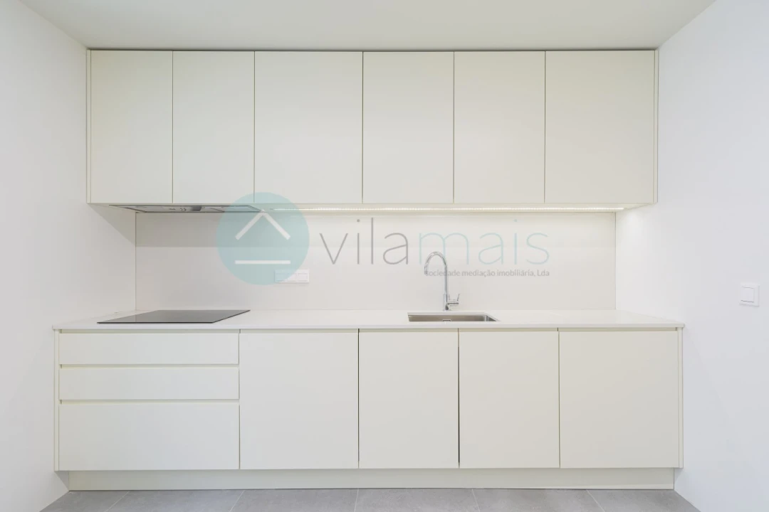 Apartamento T3 para Venda em Campanhã Foto 3