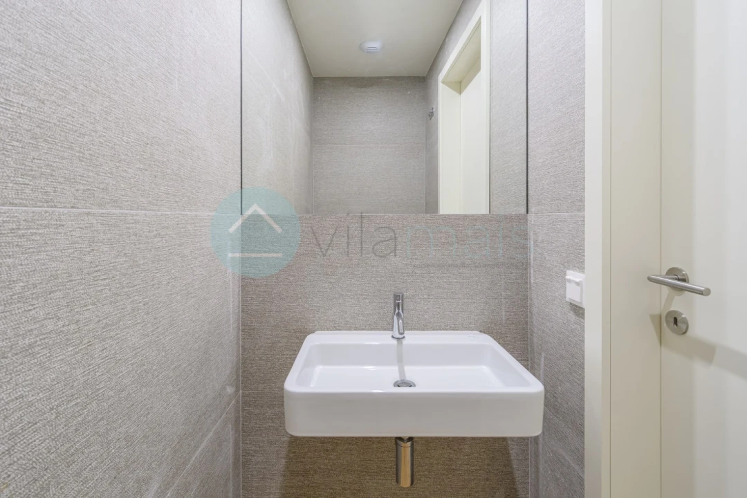 Apartamento T3 para Venda em Campanhã Foto 8