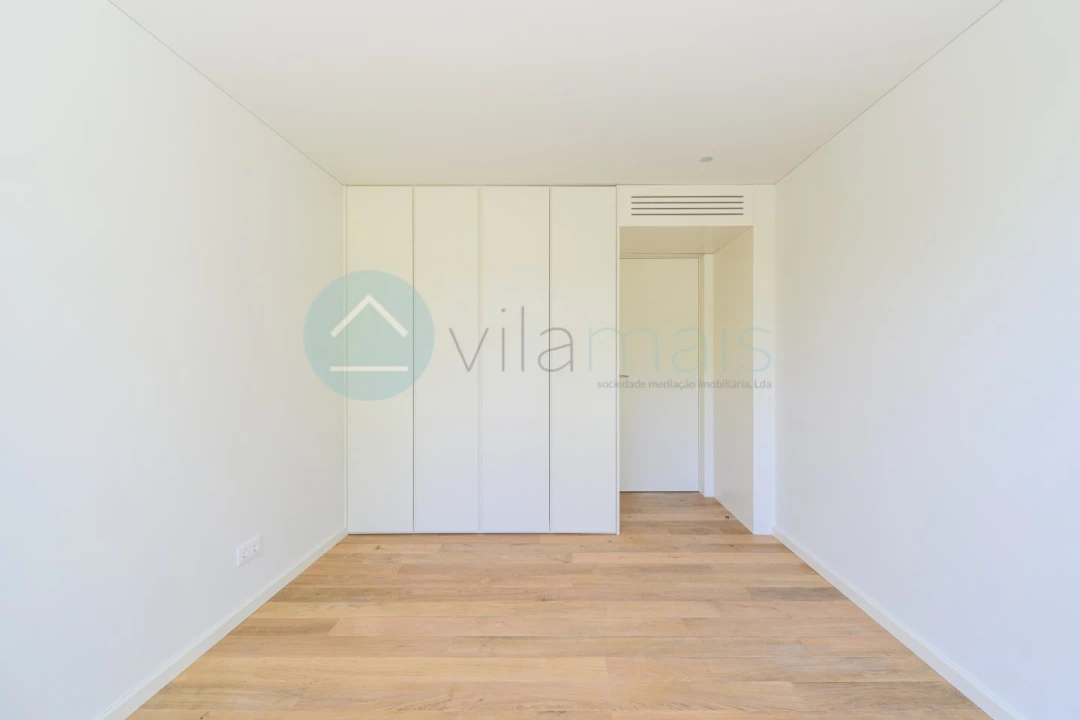 Apartamento T3 para Venda em Campanhã Foto 13