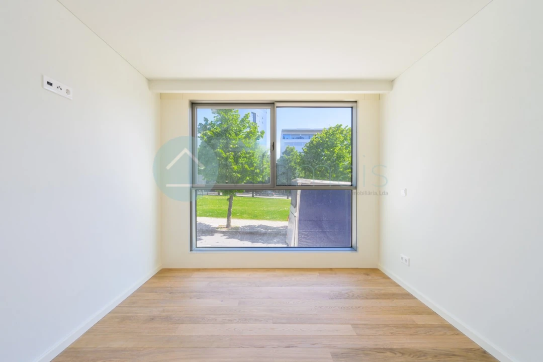Apartamento T3 para Venda em Campanhã Foto 14