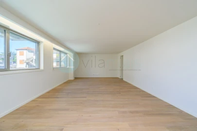 Apartamento T3 para Venda em Campanhã