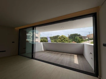 Apartamento T3 para Venda em Gondomar (São Cosme), Valbom e Jovim