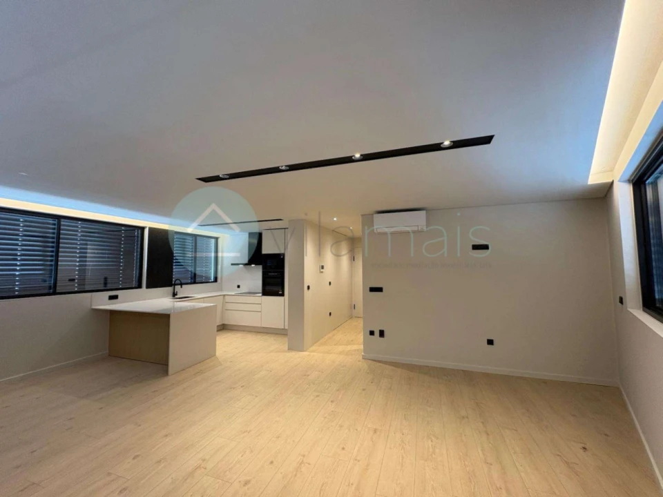 Apartamento T2 para Venda em Gondomar (São Cosme), Valbom e Jovim Foto 1