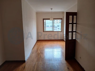 Apartamento T2 para Venda em Cidade da Maia