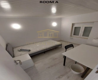 Moradia T9 para Venda em Ajuda