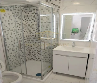 Moradia T9 para Venda em Ajuda