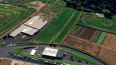 Terreno para Venda em Rosto do Cão (São Roque)